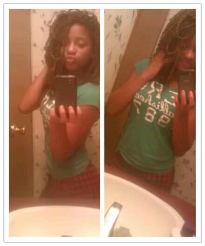 #TeamCapricorn(: #TeamHeats #TeamDukeeee! #FuckYoFeelinsHoe #Smile. 
Facebook : Teyanna Green
IG : _Shawty_Bad_