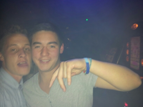 nazawang3's profile picture. 