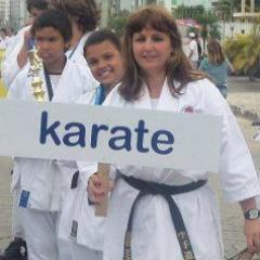 Essa pagina foi feita, para todos os Alunos, ex-alunos e conhecidos de nossa Sensei querida , Maria do Carmo de Oliveira, mulher de exemplo entre todos.