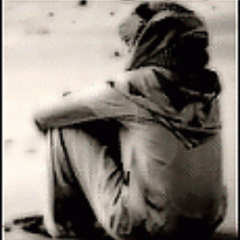 هــي طـب للقــلــوب –  نورهــا ســر الغيــوب –  ذكرها يمحو الذنــوب –  ( لا إلـــه إلا اللـــه)