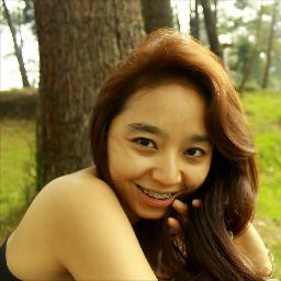 →i will.i can.i do← A girl,A woman,A single workaholic,A busy mind & U can say I'm a dreamer. Will fight for things called happiness I♥=U Mom,late Father,Fam's.