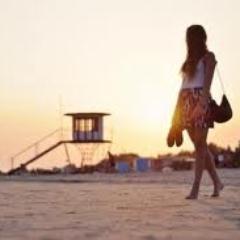 HSLivin's profile picture. Just high school girl looking for something make her life complete. 

Seniors, Juniors, Sophomores, Freshman.. We're all livin the highschool life.