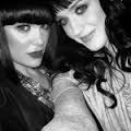 Oii, sou Luana e sou fã de One Direction,Jessie J,Taylor Swift,Carly Rae Jepsen,Katy Perry e Allstar Weekend!!