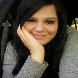 Lydia | 18 | Single as fuck.