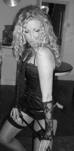 LYDIA_28_AVISON's profile picture. Laughing is easily my second favourite thing.. After eating