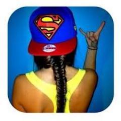 Name is Dagneliz , Follow Me And Follow Back .