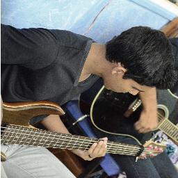 tlbthiago's profile picture. Não sou eu. São as músicas. Eu sou só o carteiro. Eu entrego as músicas. @tlbthiago

page facebook http://t.co/ilyFaSJVHu