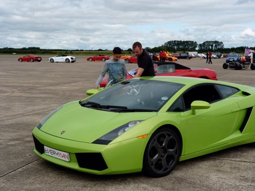 Kip1963's profile picture. Middlesbrough born. Man United fan. F1 and MotoGP follower. Works at SIG