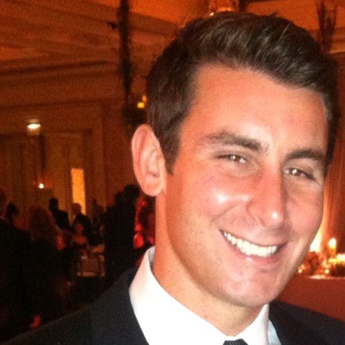 Husband, father, entrepreneur, lover of sports and OOH media. Trying to get better everyday— play the game!