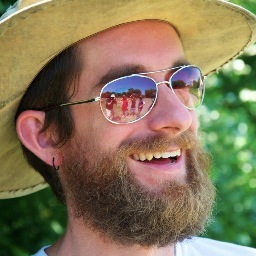 🌱🎵 🐝💜 MUSIC: @friendswiththew @earthworkmusic @singmehomefest / ACTIVISM: @MIcleanH2O @titletrackmi he/him/his