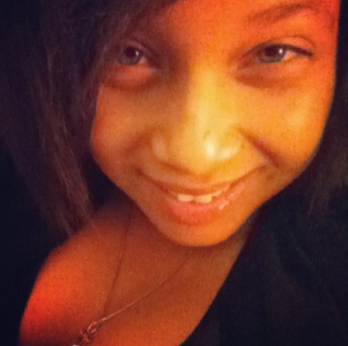cIE~•~cIE ... just follow... n follow me on instagram cierra804 iight thnx ..... #taken