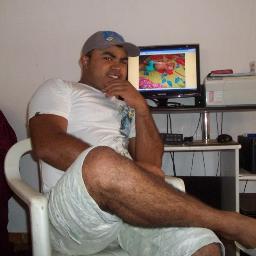 É necessário sempre acreditar que o sonho é possível, que o céu é o limite, e que você truta é imbatível...