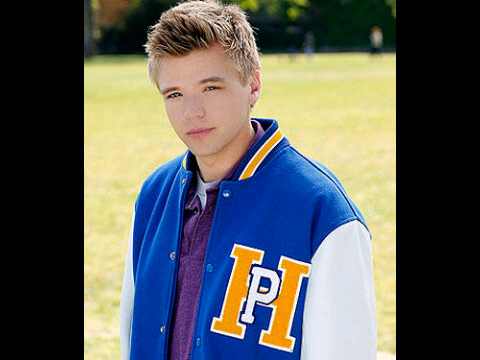 iTeamJakeRosati's profile picture. #TeamJake ~ #Awkward. ~ Brett Davern ~ @BDavv