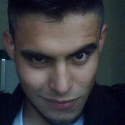 Estudiante de Matemáticas Universidad Distrital Francisco José de Caldas.  Estar medio loco la mitad del tiempo para muchas personas, mientras yo estoy cuerdo