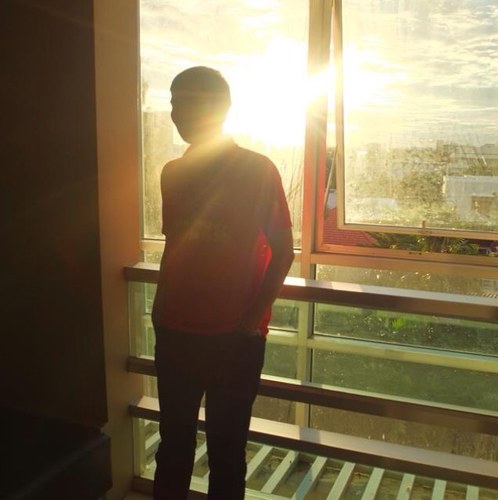 SingAe21's profile picture. 