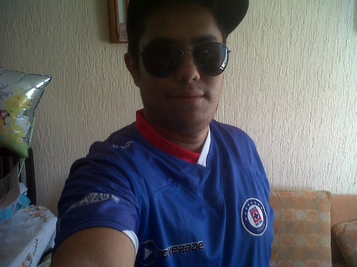 homito_73c's profile picture. Soy Juan camaney masco chicle bailó mambo chupo y mamo y tengo viejas de a monton tuururuuu  sigueme y te sigo doy #follow fcebook Shoker del azul lopez sandova