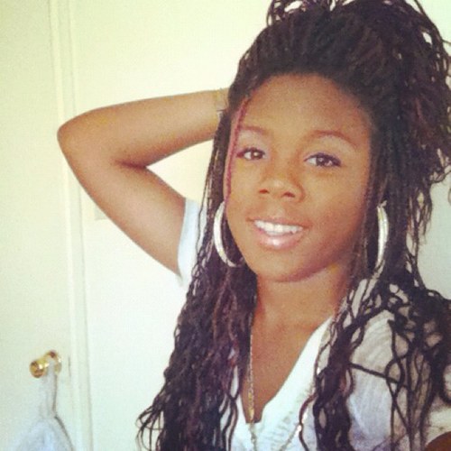 I Am Currently In #TeamiPhone #TeamCollegeBound #f4f #TeamSingle#TeamFollowBack #TeamGod #TeamJesus  Follow Me I ALWAYS Follow Back 