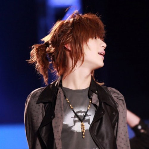 ♥Official roleplayer of Taemin of SHINee|| #93Liner||♥ I can dance lyka boss. I'm lonely...ono where are chu, princess?