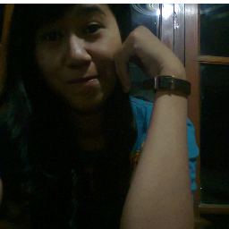 elisa adice/05 0ktober 1995/SMAN 3 Nganjuk/muslim/apapun orang yang katakan tentang saya,saya tak peduli /;p /pin BB 2670FE16 .