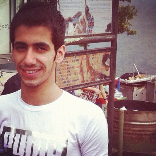 وما خابت قلوب أودعت الباري أمانيها ..   http://t.co/rHWibONX