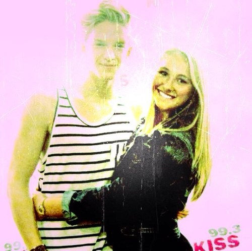 IM NOT LAUREN Cody's ex @twostepallday for NJYG #cauren