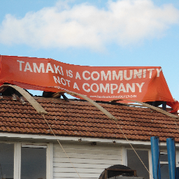 Resistence to Glen Innes evictions and privatization of public housing. Defend state housing, defend our community, defend the right to housing in Aotearoa.