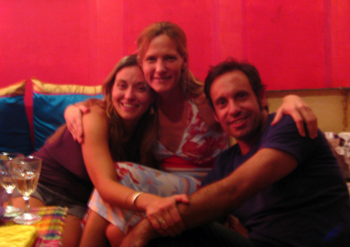 SanTelmoLoft's profile picture. I tweet about Buenos Aires, cooking, wine, food, interior design, music and photography. I also rent out soulful apartments and rooms in San Telmo.