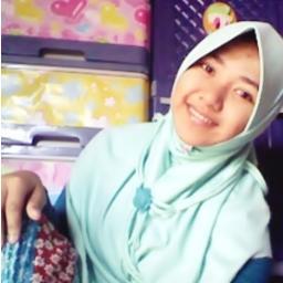 Better late than never || Student of SMAN 1 Tasikmalaya || Part of @xixdua and @Staccatofficial || Like Harry Potter,Narnia,Totto-Chan,and Hello Kitty n_n