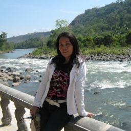 Wife. Full-time mom of 4.
I love reading a lot!
