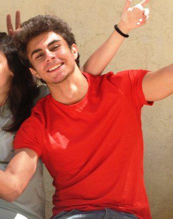 Abdelslam15's profile picture. I'm in love with life.