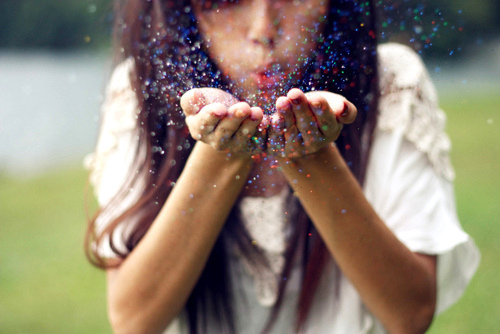 follow moi sur ce compte @caamiiiilleee ! et tu seras un ange :) !!! ♥