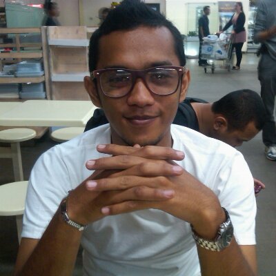 Gandhi_b's profile picture. IT Addict and Coffee Lovers. #simple