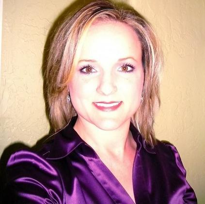 Teaching the art of visualization in achieving any goal, soon to be blogger, mom, grandma, lover of life and all things pink, and just darn fun to be around!