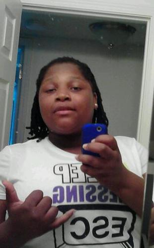 #Team Leo...That Kid Dats Trinna Make It...Laugh Love Live....I am somebody...But I Aint Shit YET....Bitch I Aint Got [No Worries] Aye
