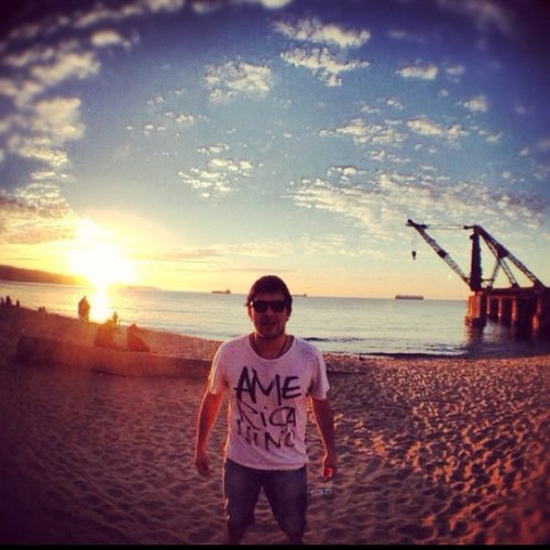 fele_espinoza's profile picture. Todo pasa por algo.