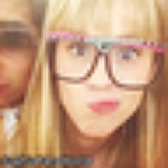 ''eu criei esse fa clube a admiraçao a@sophiaabrahao eu amo ela admiro ela demais um menina doçe uma voz linda oficializado aki ok!'' since: 29\10\12