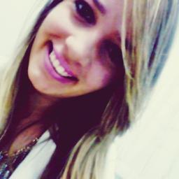 Carol_Dantas_ Profile Picture