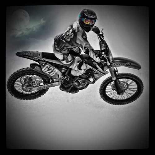 Jape628's profile picture. Im a business major 
I also try to race dirt bikes
Cycling is another passion of mine
Rider rep for Fasst Company
Miranda 
Yosh