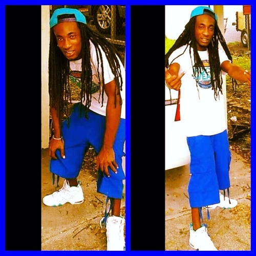JUST A ((HOOD NIGGA)) WIT ALOT SWAG SHAWTY...