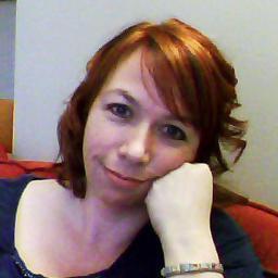 HeleneArsenaul1's profile picture. Apprentie-écrivaine, rédactrice scientifique, chroniqueuse à #teluq Sans papier, blogueuse à http://t.co/ZKkR19Dkro, maman et accompagnante en allaitement.