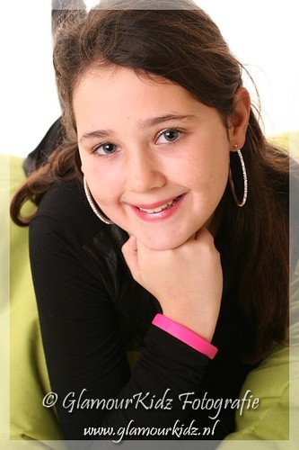 zoeloves999's profile picture. niall is van mij kan je niet afpakken :p