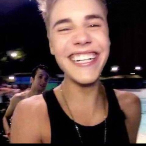 Yes, I'm married. Yes, I have kids. Yes, we have Bieber Fever. No, I'm not old, boring or retarded. Thanks for stopping by! ;)