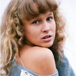 mari_nikonova's profile picture. @mari_nikonova_7 -ЭТО НОВЫЙ ТВИТТЕР,ЧИТАЙ МЕНЯ.ЭТОТ,СКАЖЕМ,УМЕР