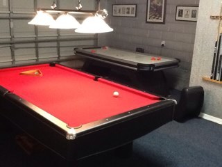 Fatbep's profile picture. Father, husband and bairn. I like my wine red and my soylent green.