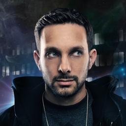 For all the latest updates/news on Steven Frayne known as dynamo magician follow here!