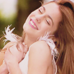 Tini es una idola, amor por ella ♥ es la mejor, ojala algún día pueda conocerla ♥