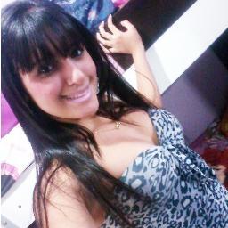 Sorria pra vida, pra tristeza, pra falsidade, pra inveja, pra bondade. Não importa pra quem, mas sorria.