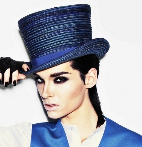 #AlienFamily ^^ I follow back aliens =)