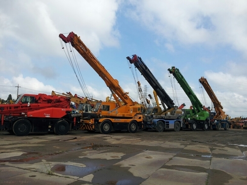 lol77jp's profile picture. We are selling and buying used construction machine like cranes,excavators,bulldozers,wheel loaders in japan and also export into other region.