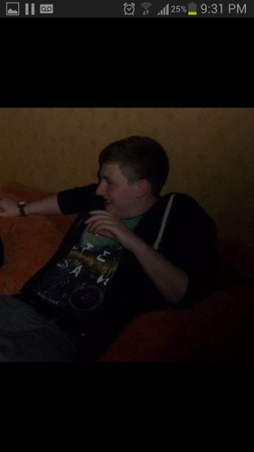 lewis1mac27's profile picture. Just chillin